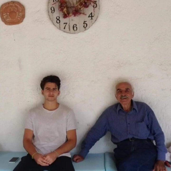 de69a934-dacd-4f24-9fc2-0298430180e1